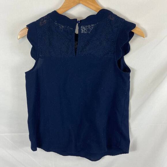 Monteau Scallop Lace Navy Blouse Size Small - Picture 6 of 6